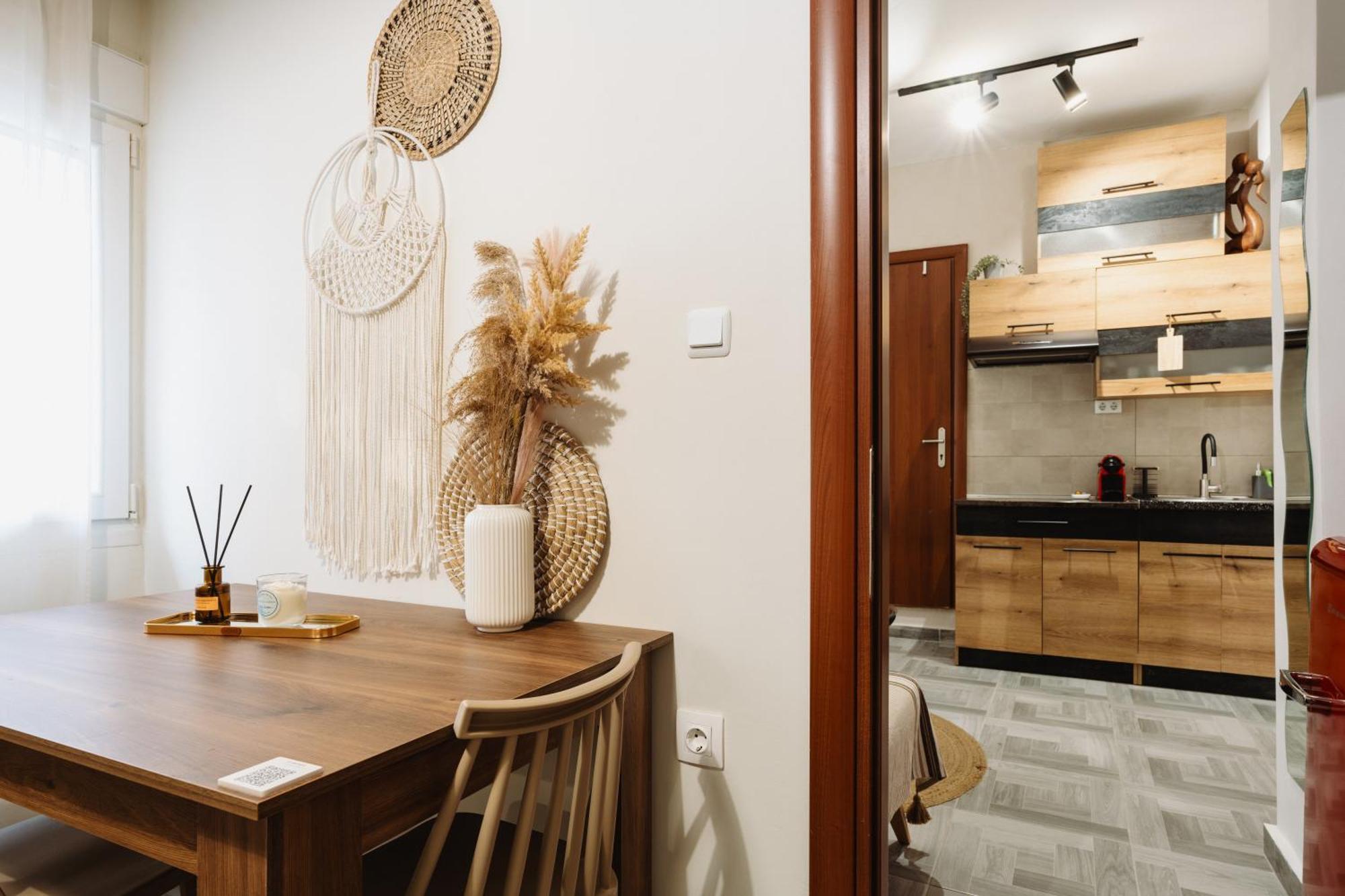 Floret Apartment Tesalonika Bagian luar foto